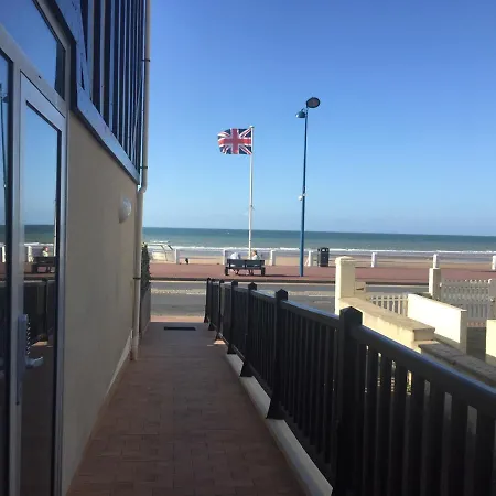 Thalassa Apartment *